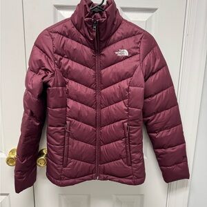 The North Face Alpz Burgundy puffer Jacket
